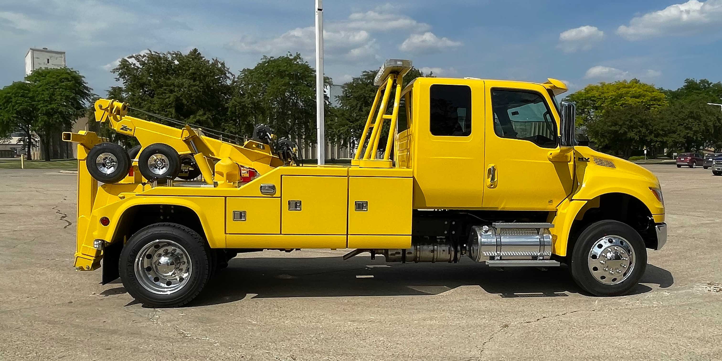 2023 Chevron 512 Medium Duty Wrecker, International MV, 19499